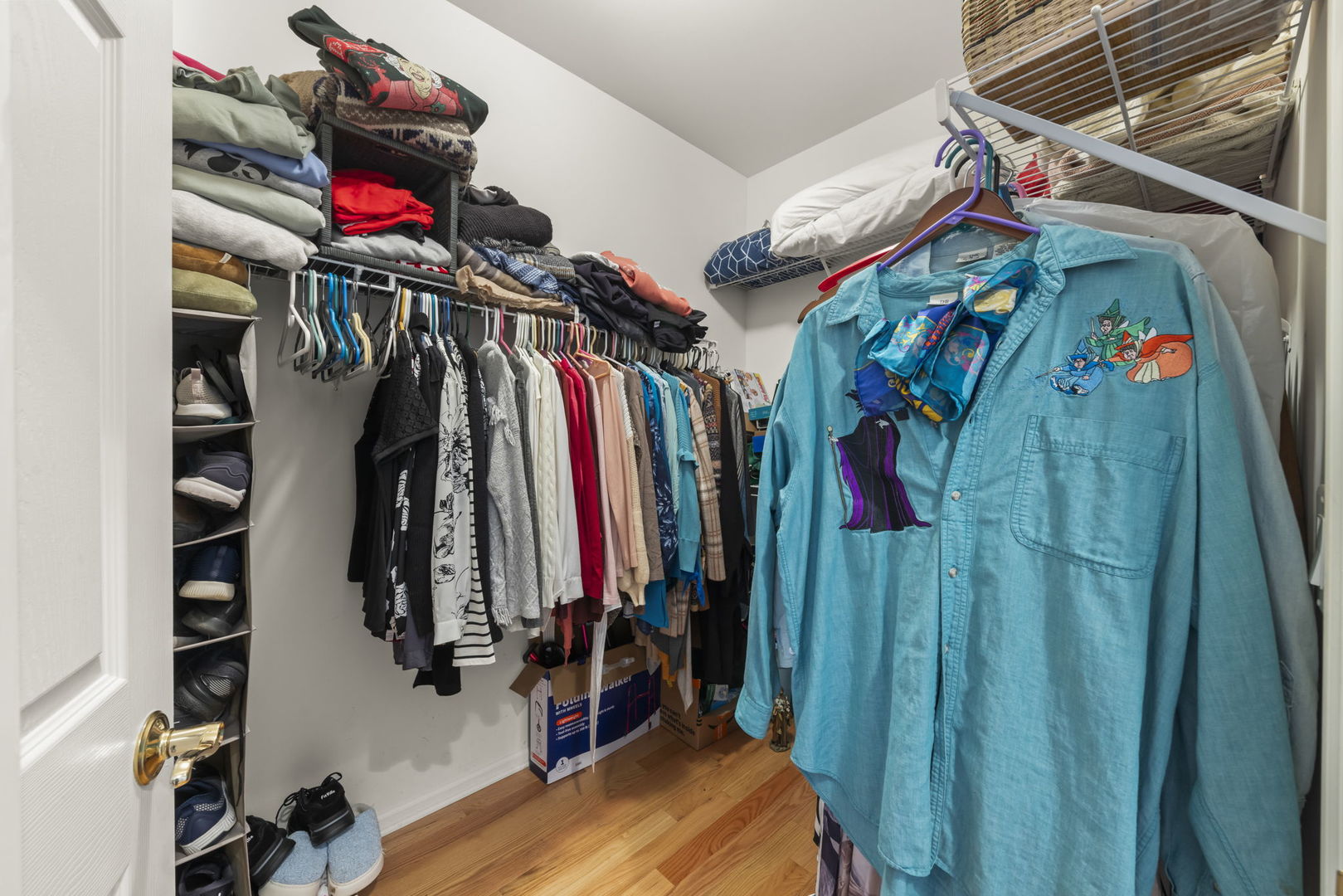 16174 Seneca Lake Circle, Crest Hill, IL 60403