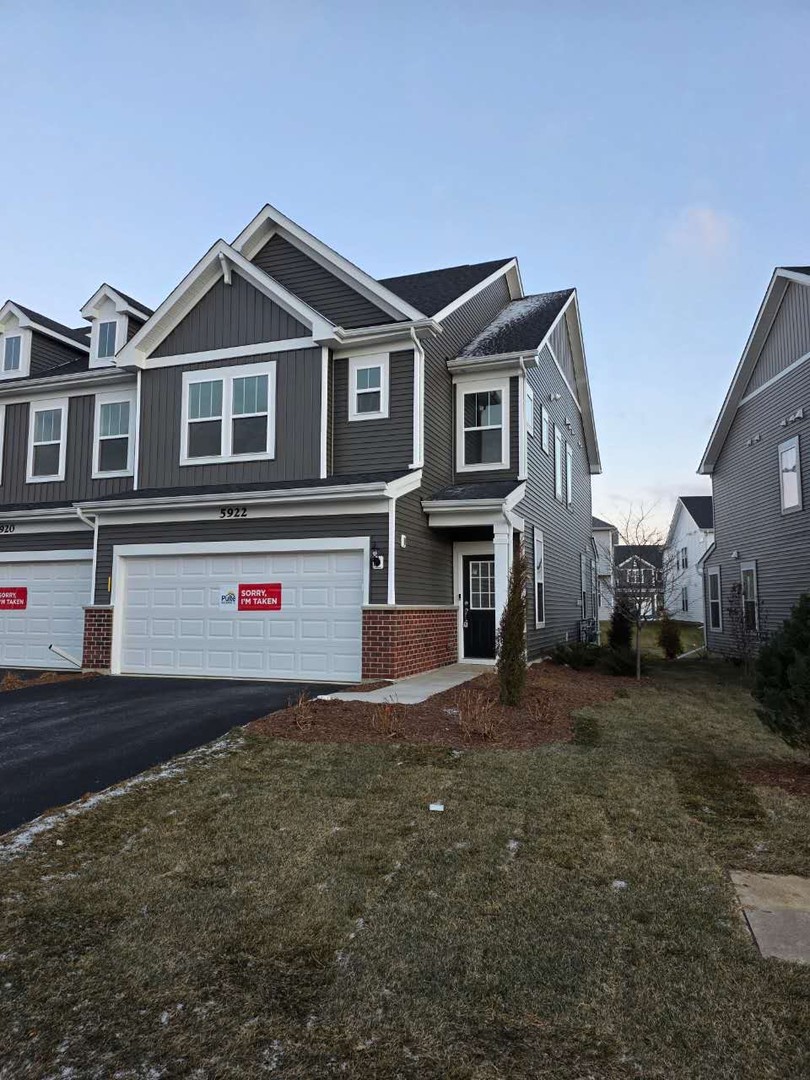 5922 Hawkweed Drive, Naperville, IL 60564