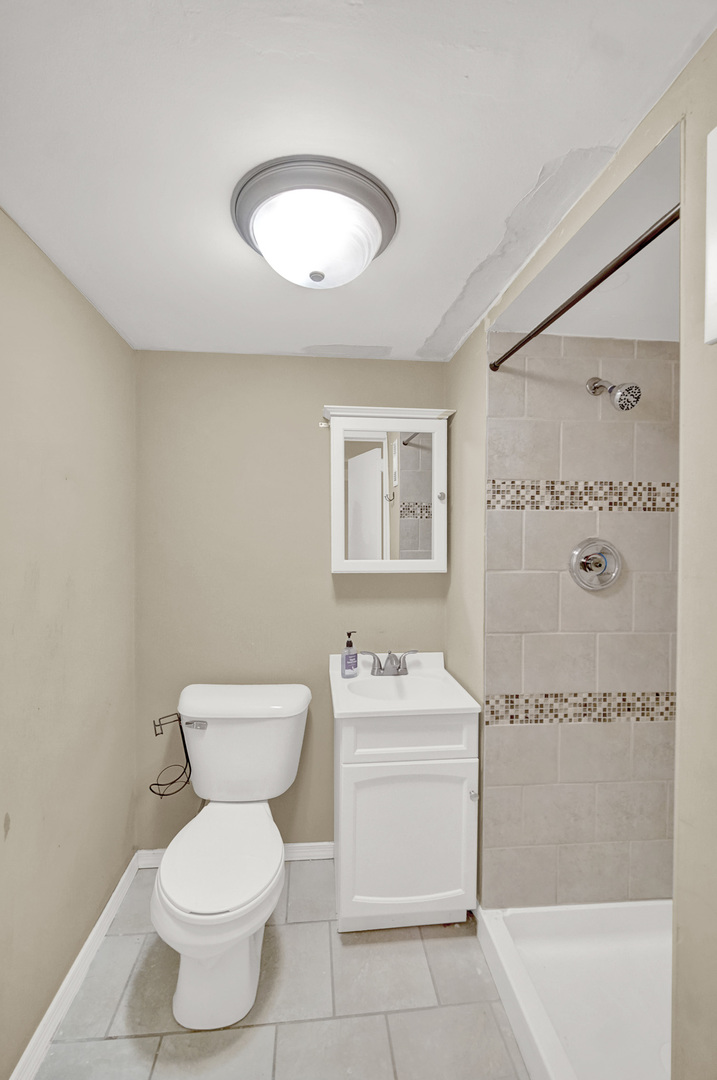 10322 S CENTRAL PARK Avenue, Chicago, IL 60655