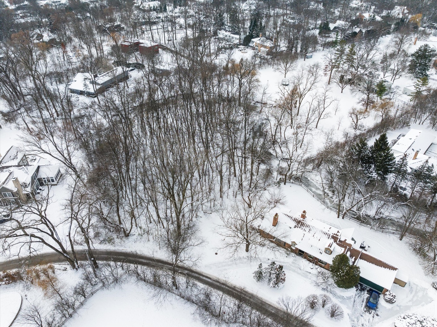 2060 Suffork Road, Northfield, IL 60093