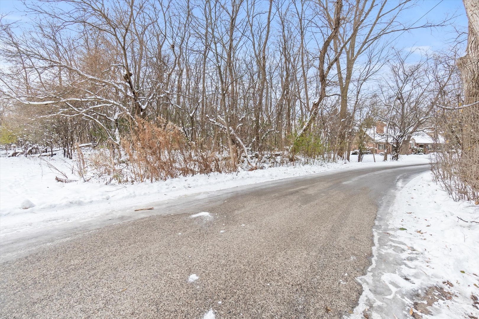 2060 Suffork Road, Northfield, IL 60093