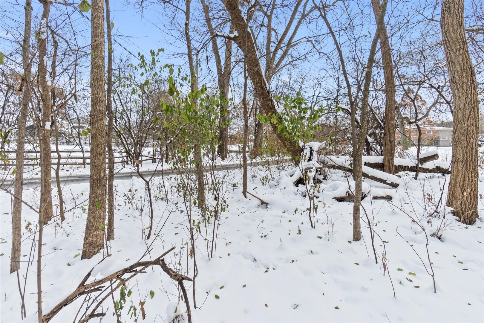 2060 Suffork Road, Northfield, IL 60093