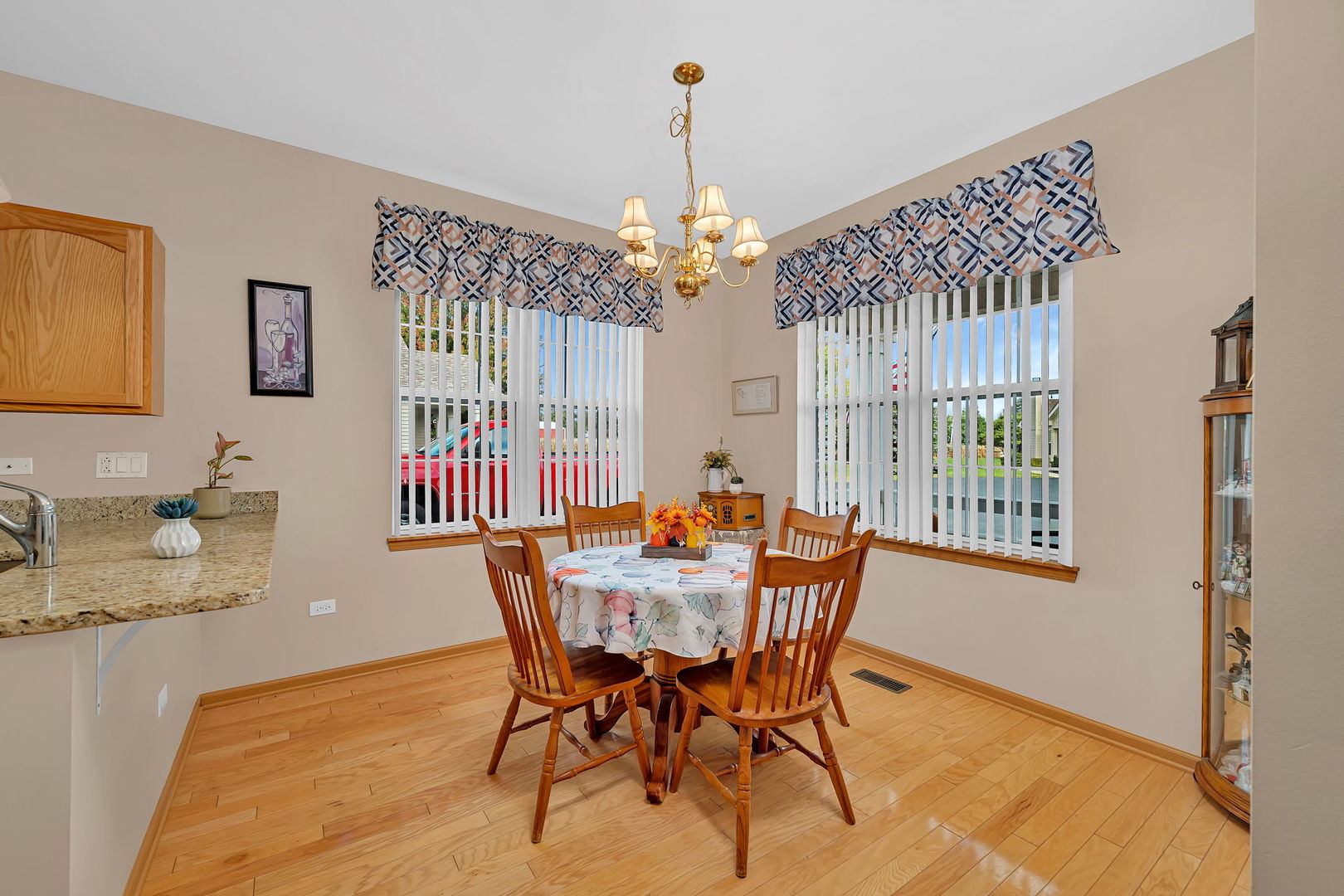 21476 Mays Lake Court, Crest Hill, IL 60403