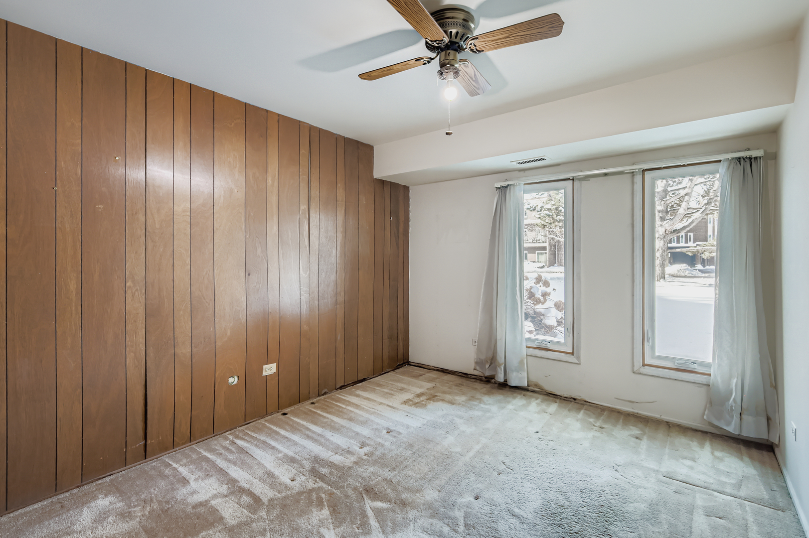 1575 Sandpebble Drive #113, Wheeling, IL 60090