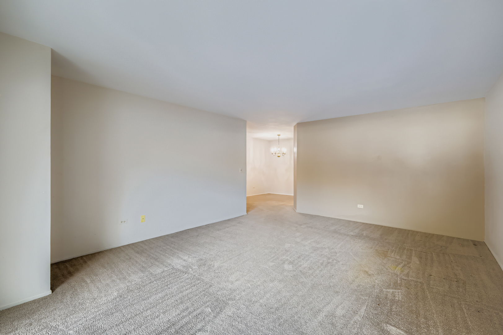 1575 Sandpebble Drive #113, Wheeling, IL 60090