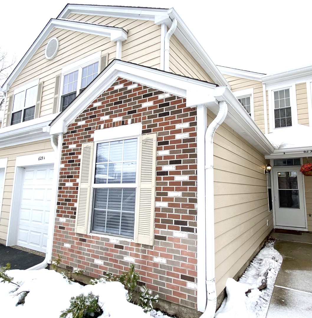 629 W Streamwood Boulevard #A, Streamwood, IL 60107