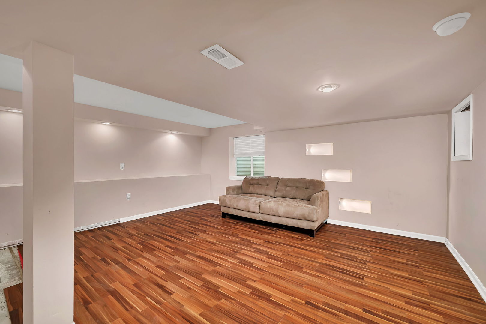 1808 Wild Rose Trail, Joliet, IL 60431