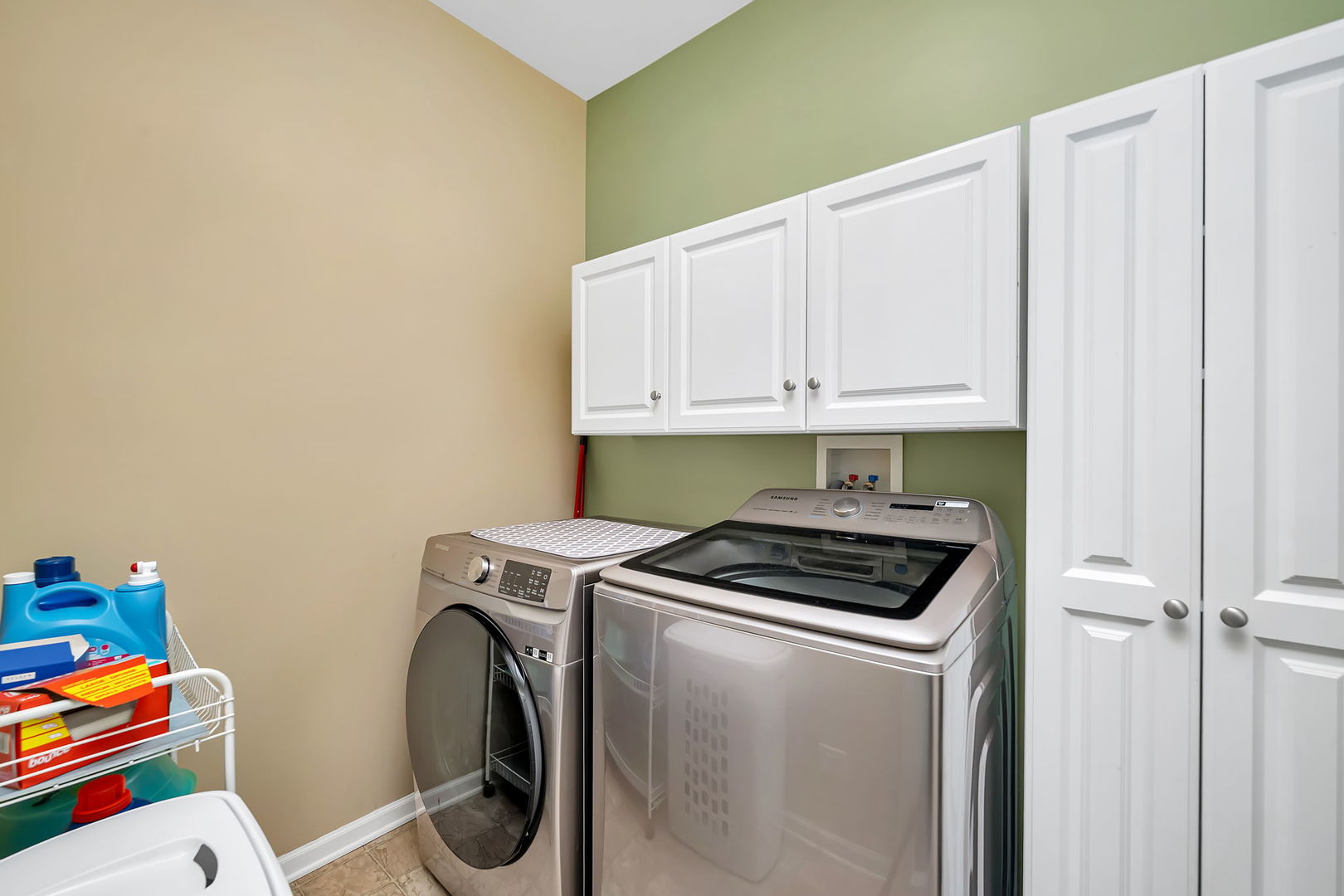 1808 Wild Rose Trail, Joliet, IL 60431