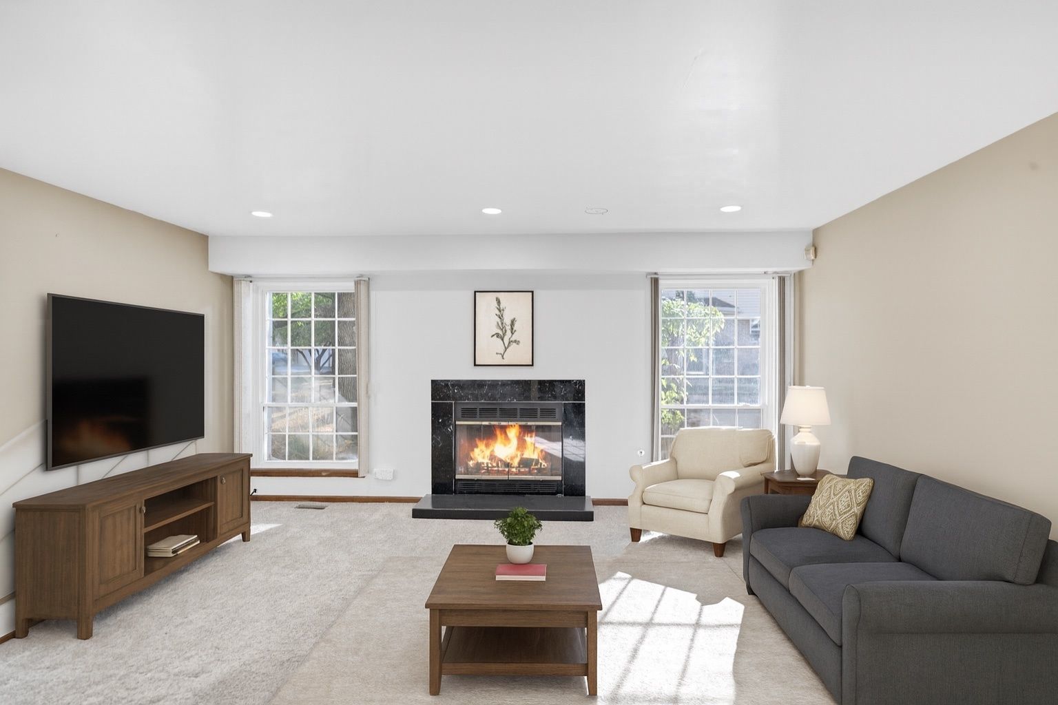 2116 Glasgow Court #2116, Hanover Park, IL 60133