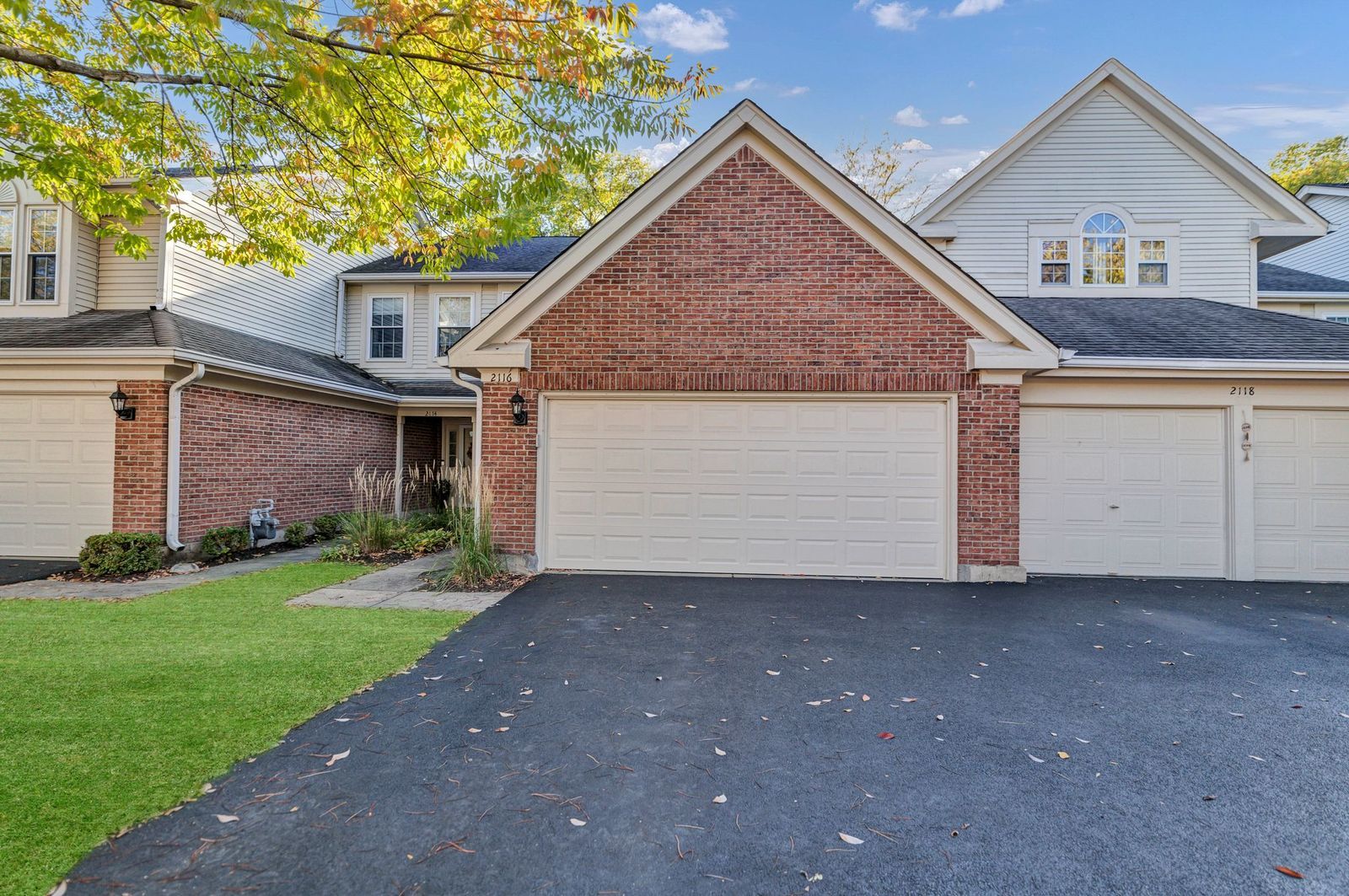 2116 Glasgow Court #2116, Hanover Park, IL 60133