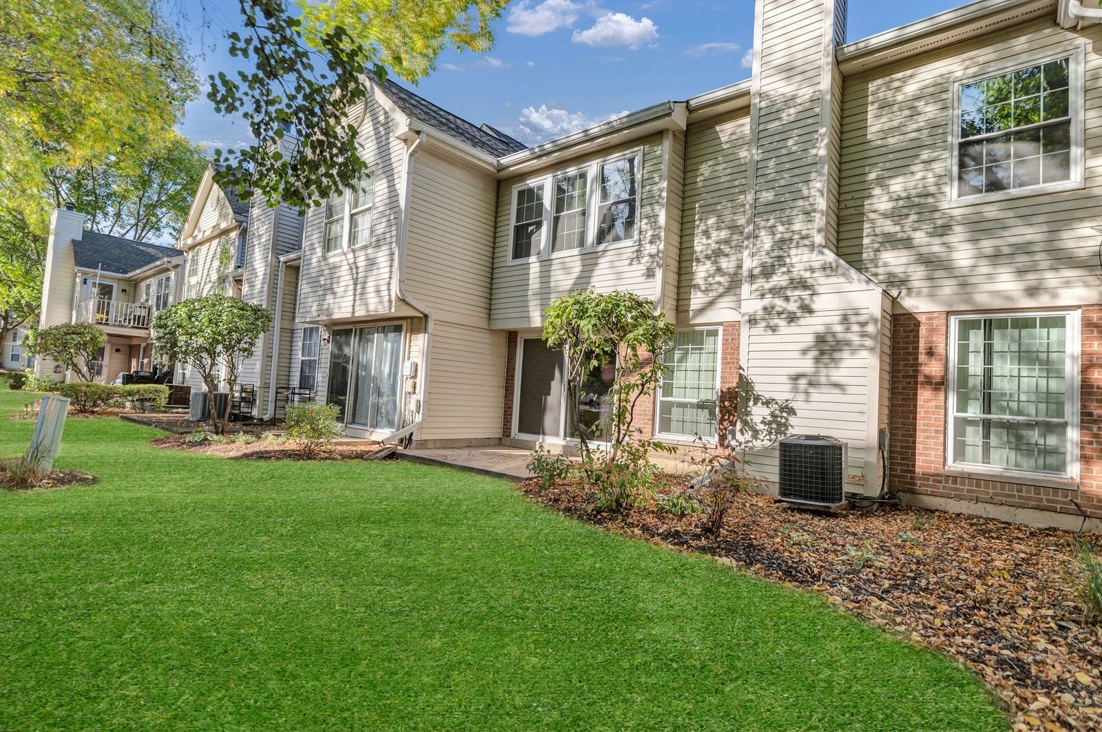 2116 Glasgow Court #2116, Hanover Park, IL 60133