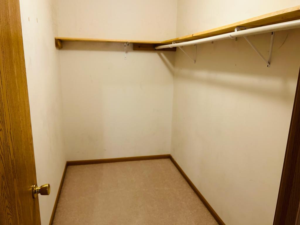 1131 Silverstone Drive #1131, Carpentersville, IL 60110