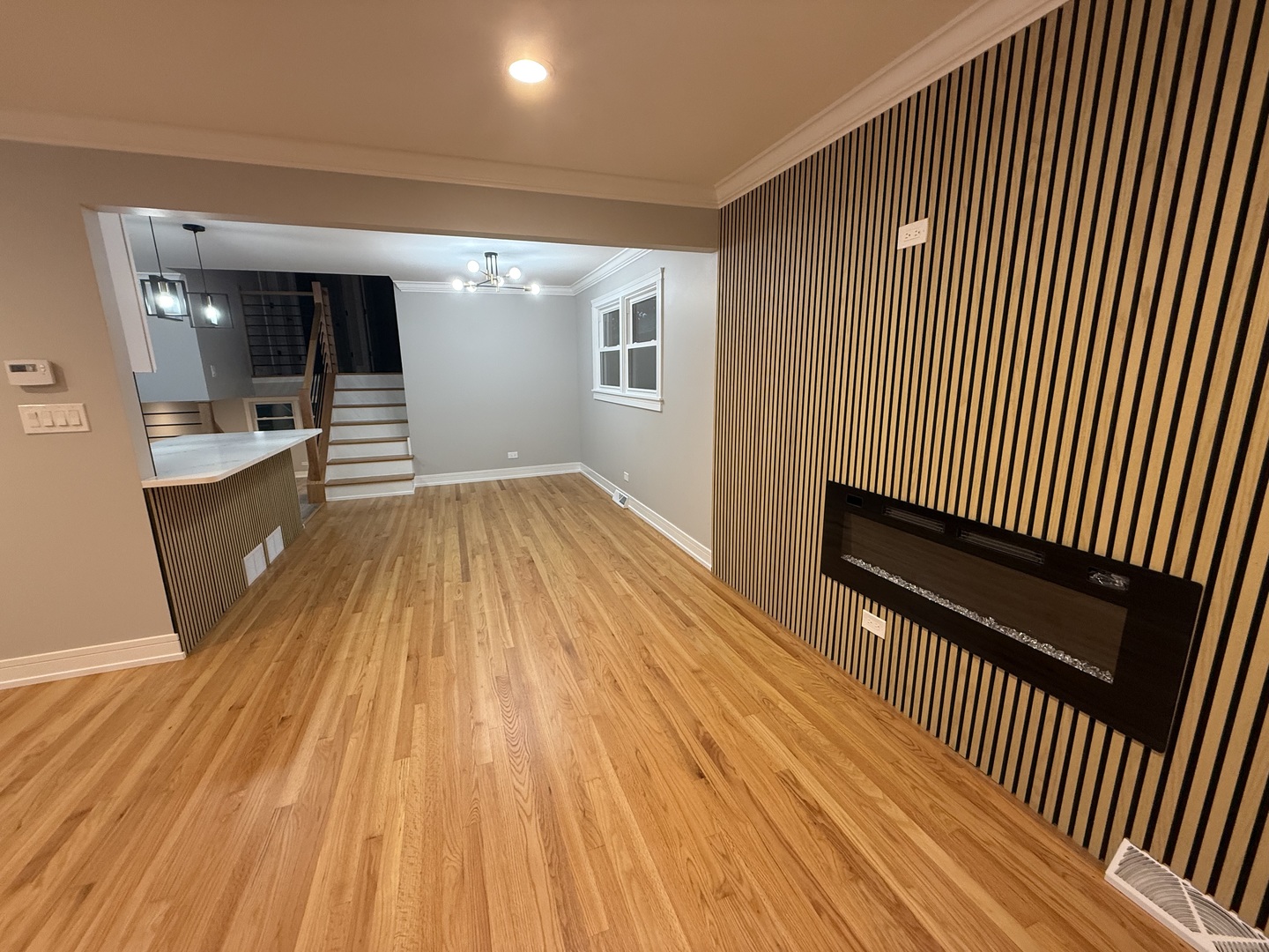 7716 Cronin Avenue, Justice, IL 60458