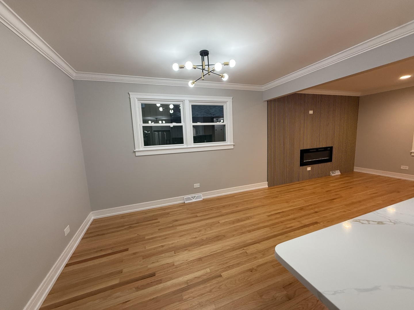 7716 Cronin Avenue, Justice, IL 60458