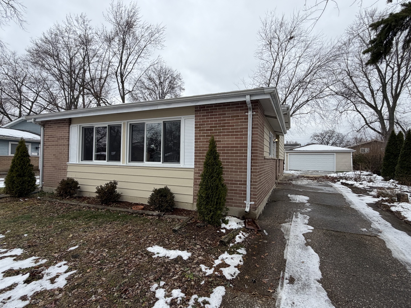 312 Illinois Street, Park Forest, IL 60466