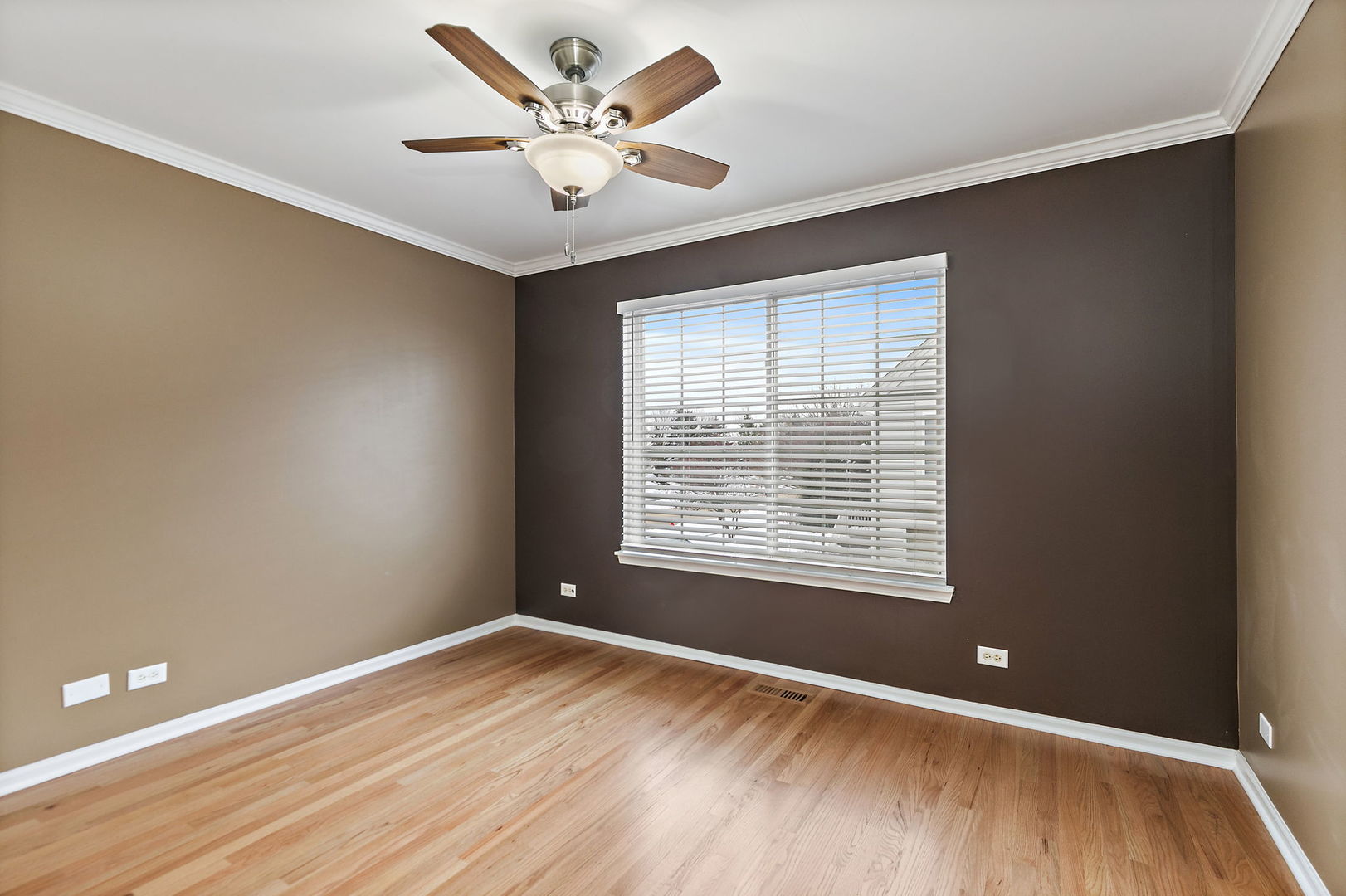 1387 New Haven Drive, Cary, IL 60013