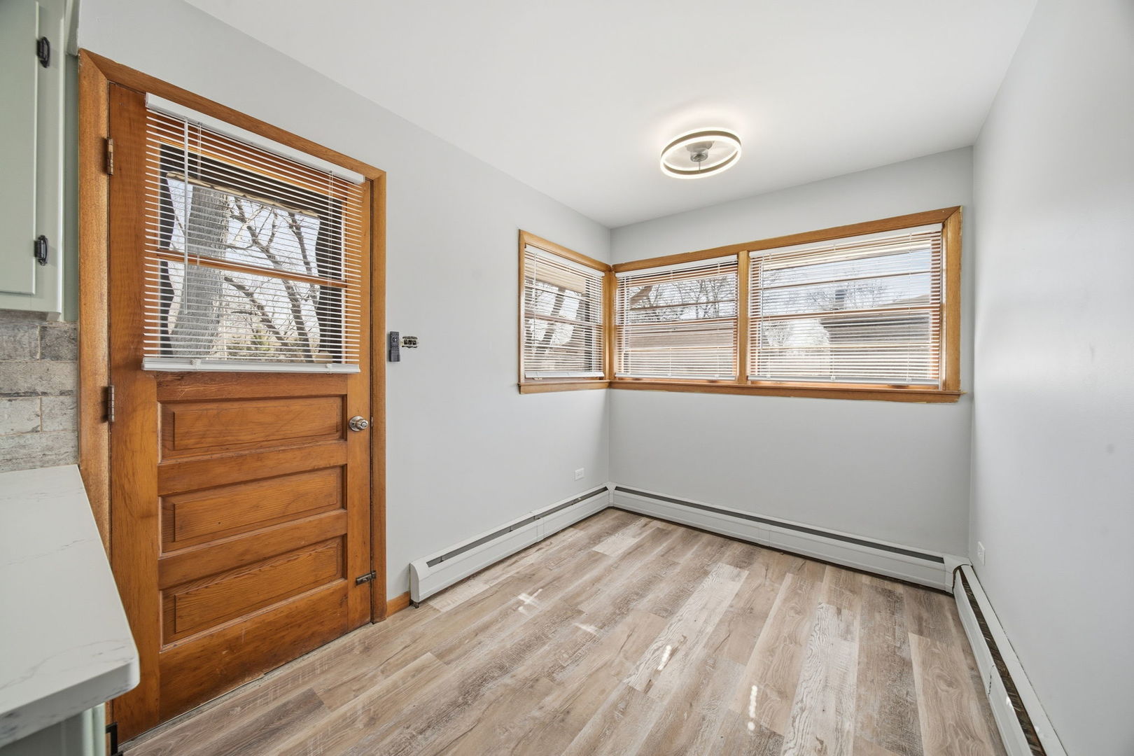 14601 Linder Avenue, Midlothian, IL 60445