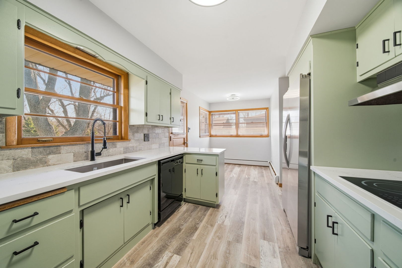 14601 Linder Avenue, Midlothian, IL 60445