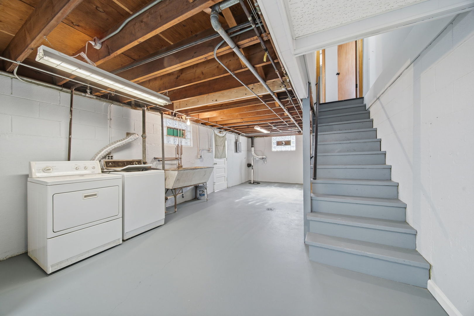 14601 Linder Avenue, Midlothian, IL 60445