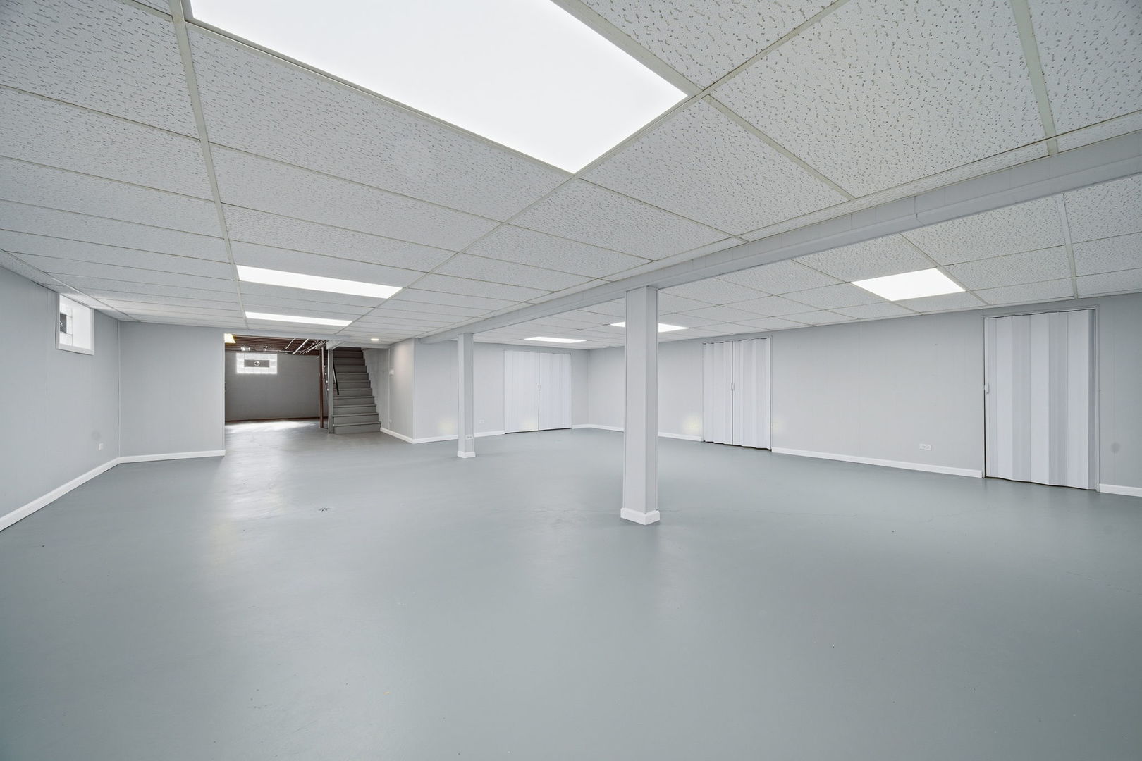 14601 Linder Avenue, Midlothian, IL 60445