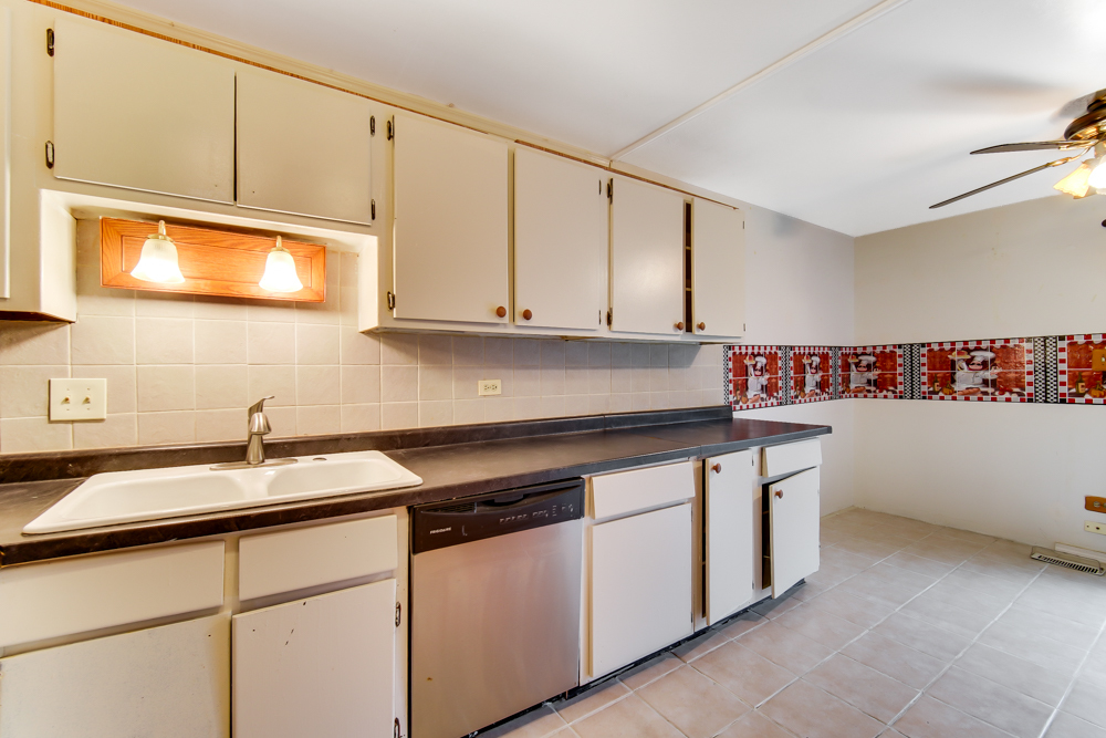 5 Cour Caravelle, Palos Hills, IL 60465