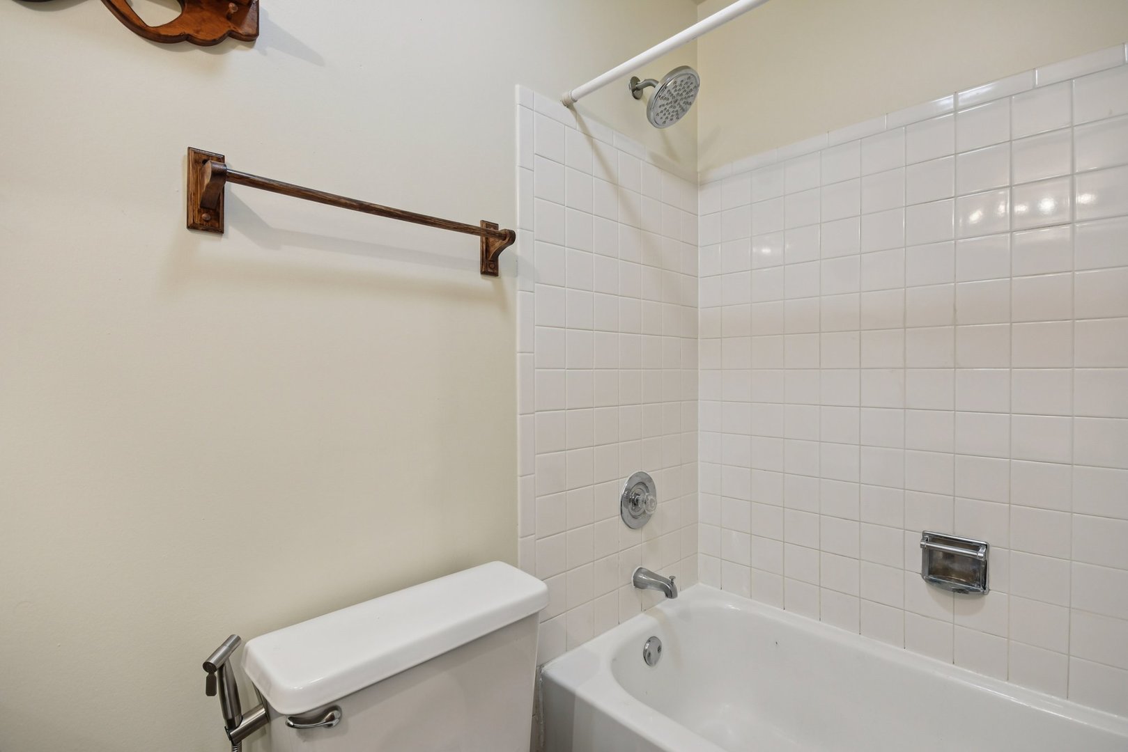 787 DAYBREAK Lane #787, Carol Stream, IL 60188