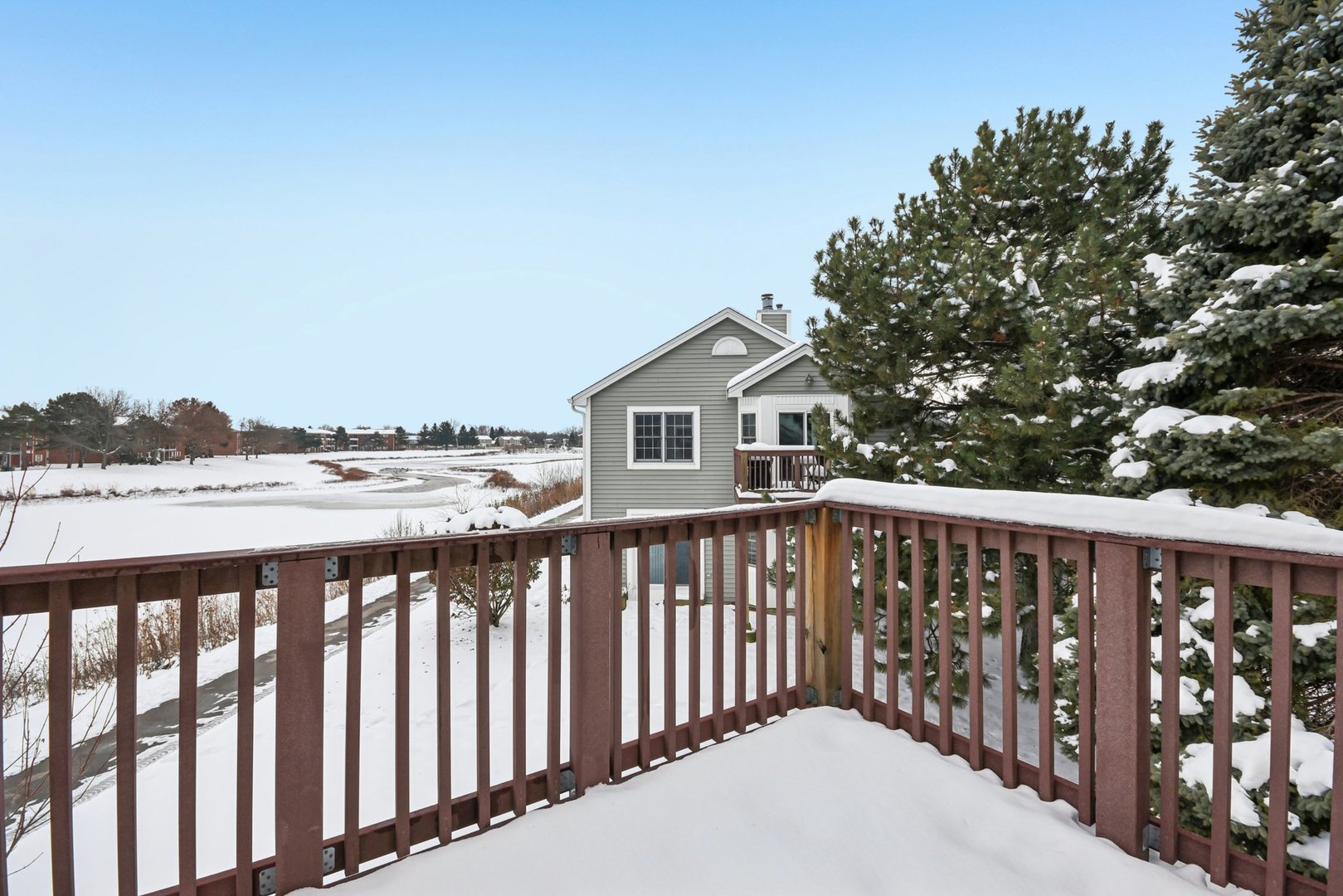 787 DAYBREAK Lane #787, Carol Stream, IL 60188