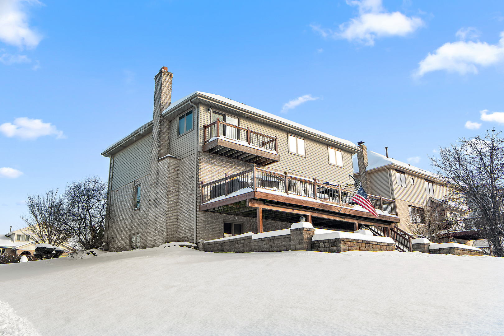 8942 Birch Lane, Hickory Hills, IL 60457