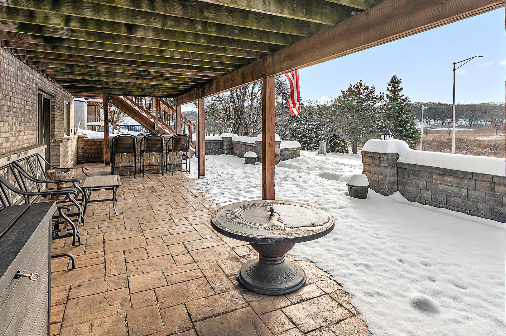 8942 Birch Lane, Hickory Hills, IL 60457