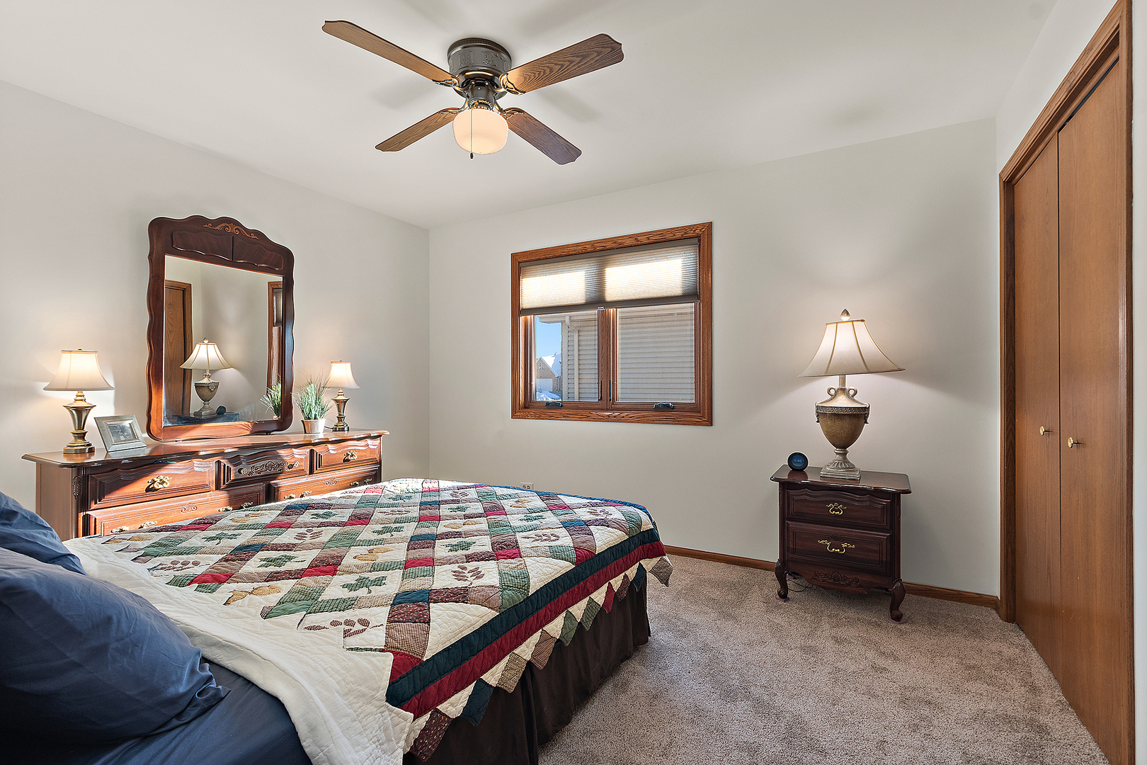 8942 Birch Lane, Hickory Hills, IL 60457