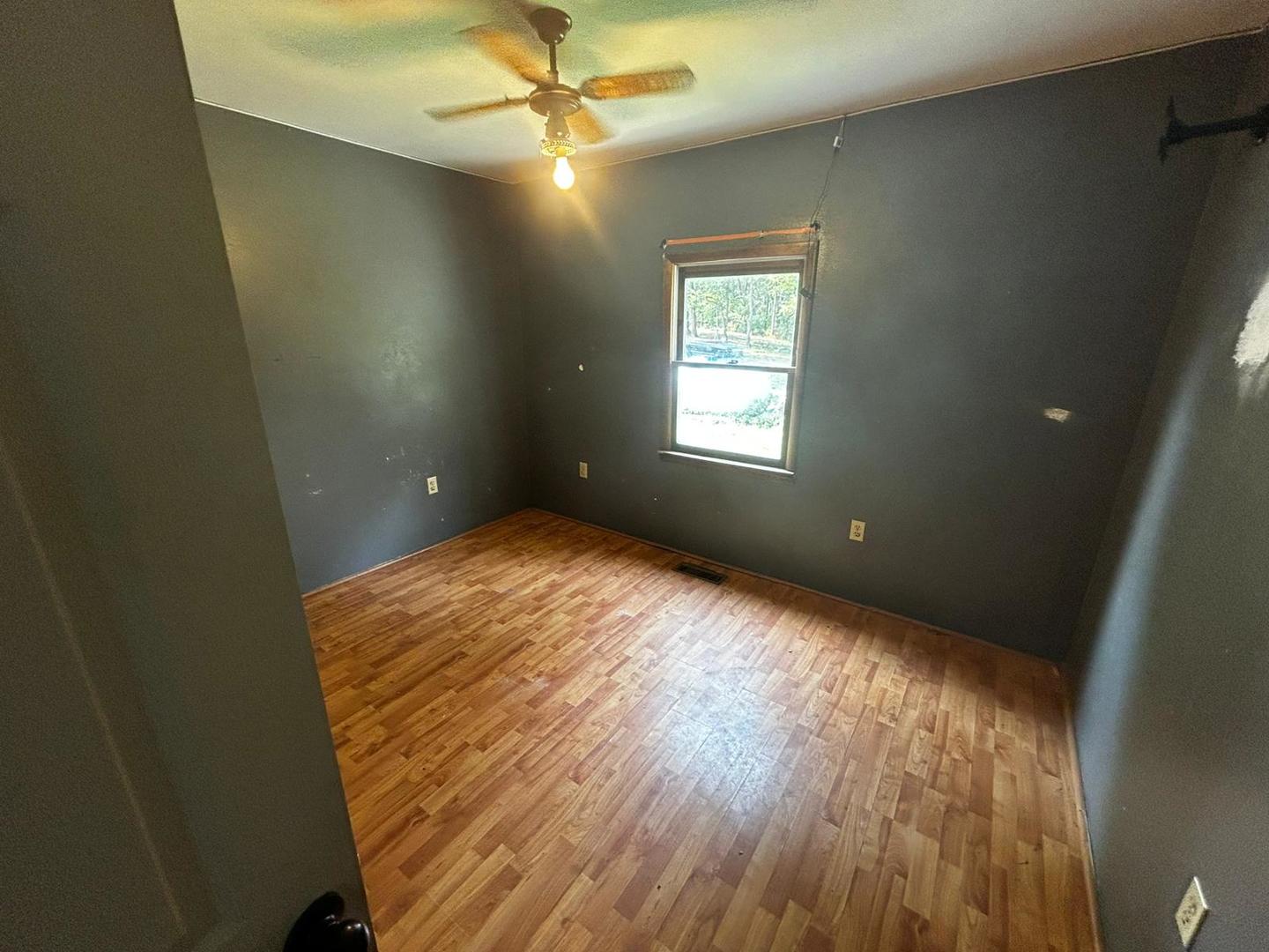 3073 Hotze Road, Salem, IL 62881