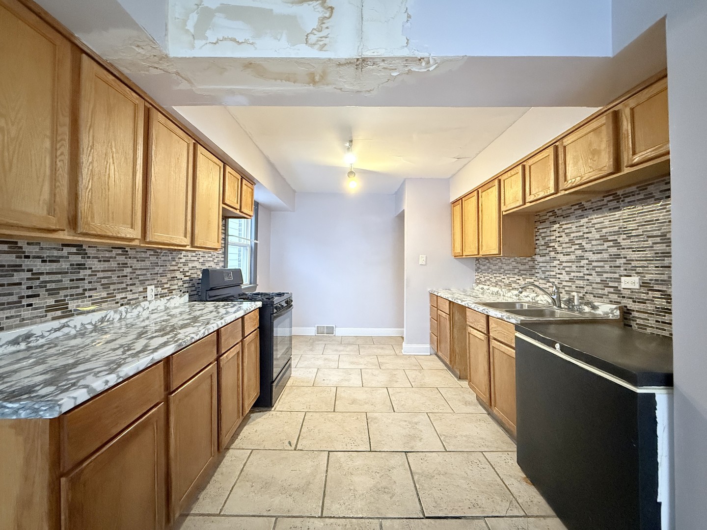 12536 S Union Avenue, Chicago, IL 60628