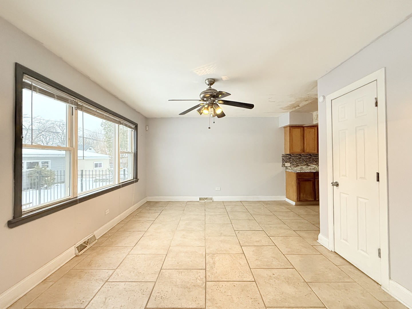 12536 S Union Avenue, Chicago, IL 60628