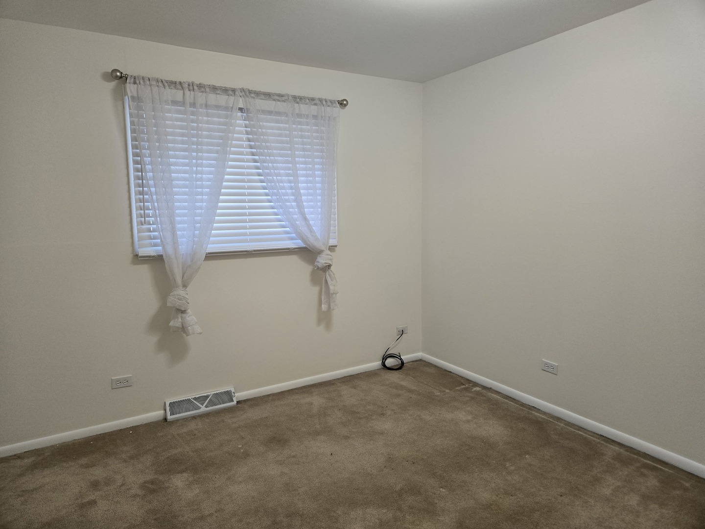 17331 Wausau Court, South Holland, IL 60473