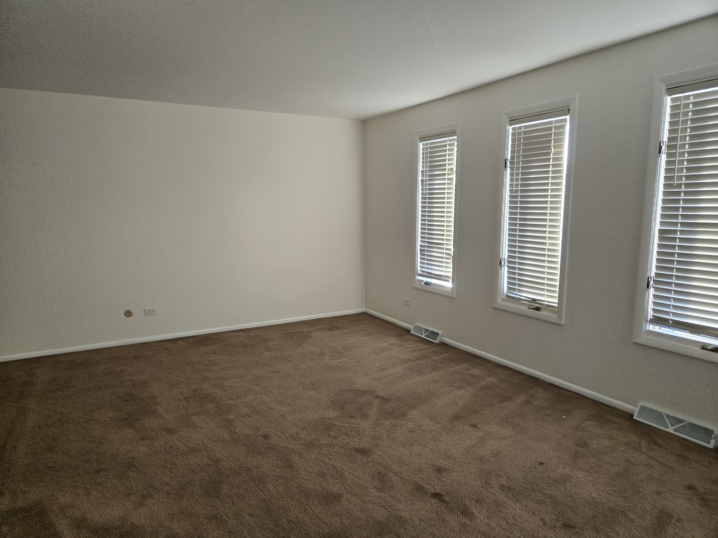 17331 Wausau Court, South Holland, IL 60473