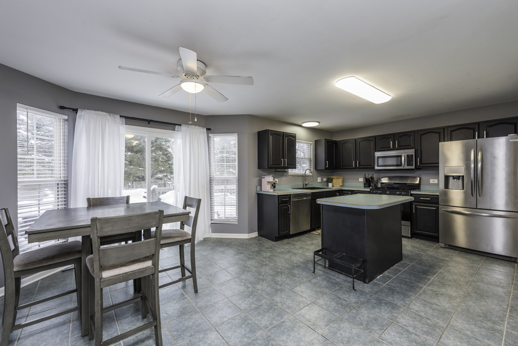 1342 Anthony Court, Waukegan, IL 60087