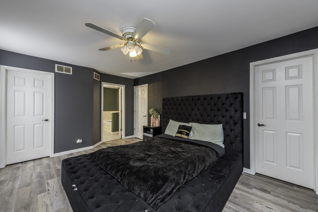 1342 Anthony Court, Waukegan, IL 60087