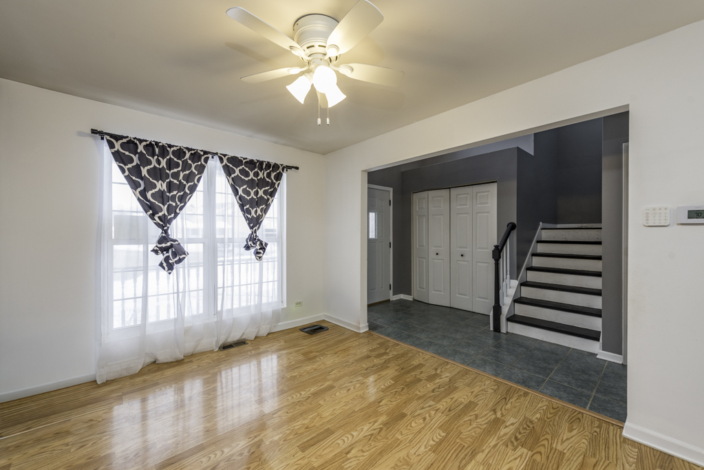 1342 Anthony Court, Waukegan, IL 60087