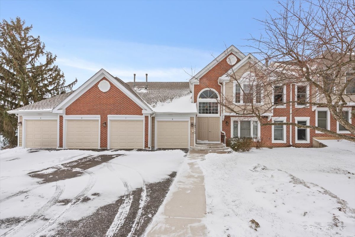1851 Fox Run Drive #D4, Elk Grove Village, IL 60007