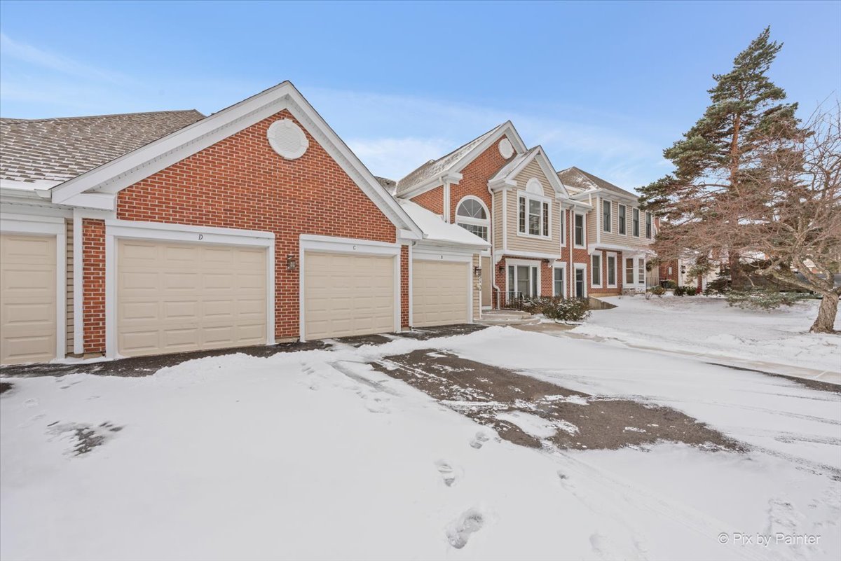 1851 Fox Run Drive #D4, Elk Grove Village, IL 60007