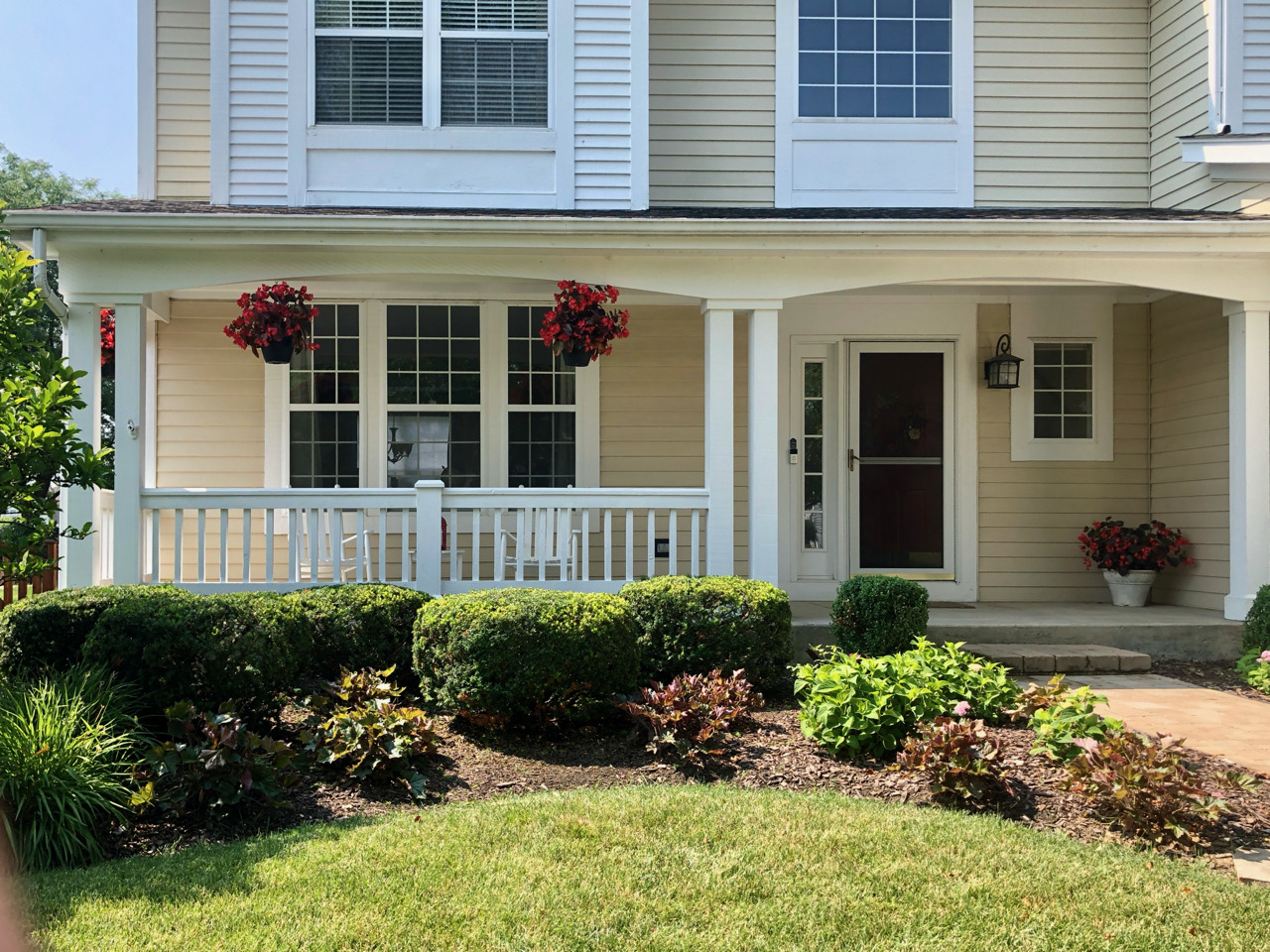 1317 Liverpool Lane, Mundelein, IL 60060