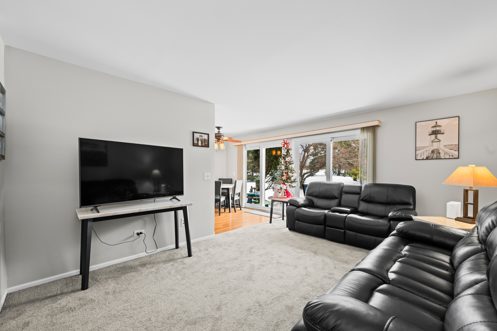 652 Mallard Court #1, Bartlett, IL 60103