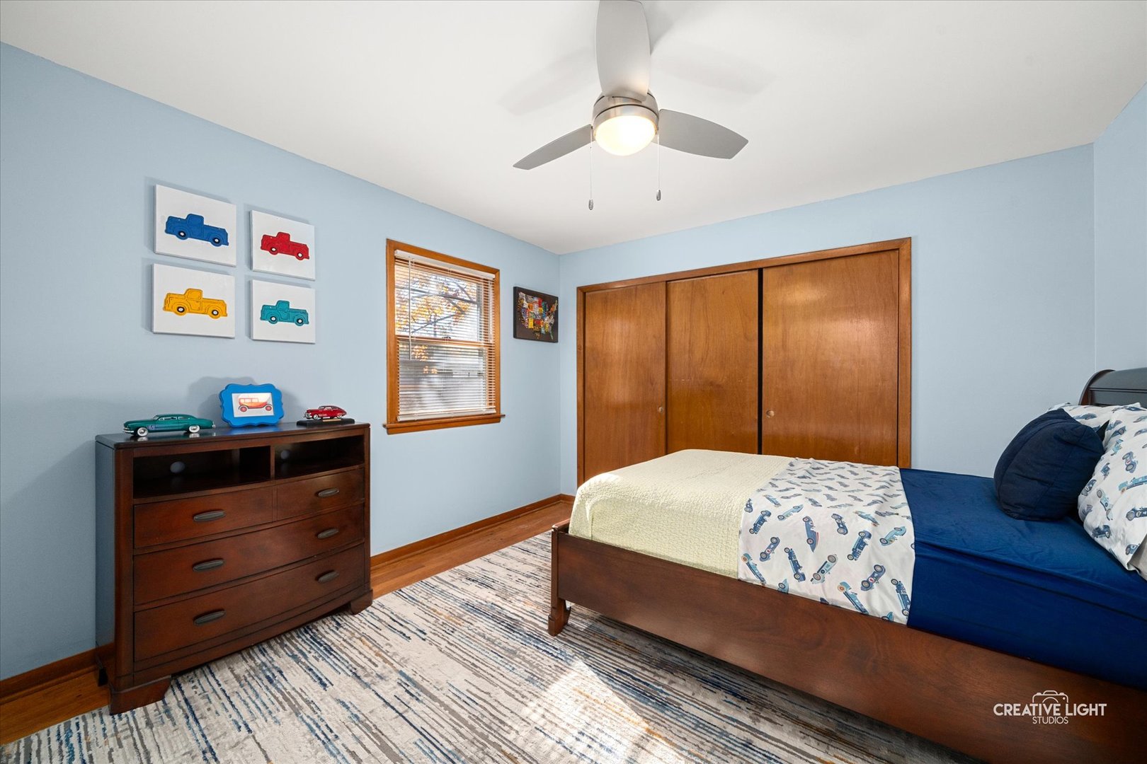 742 N Glenwood Place, Aurora, IL 60506