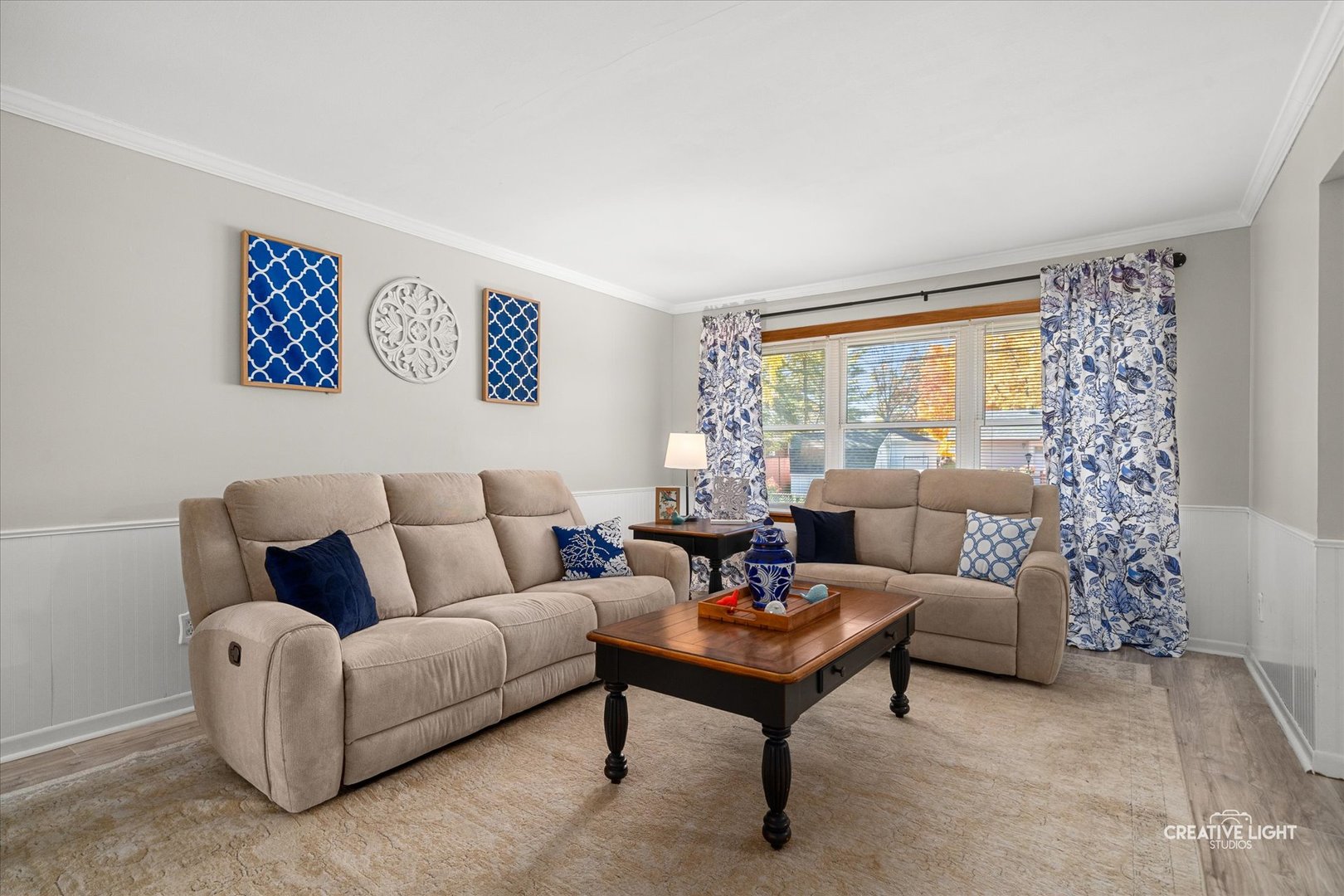 742 N Glenwood Place, Aurora, IL 60506