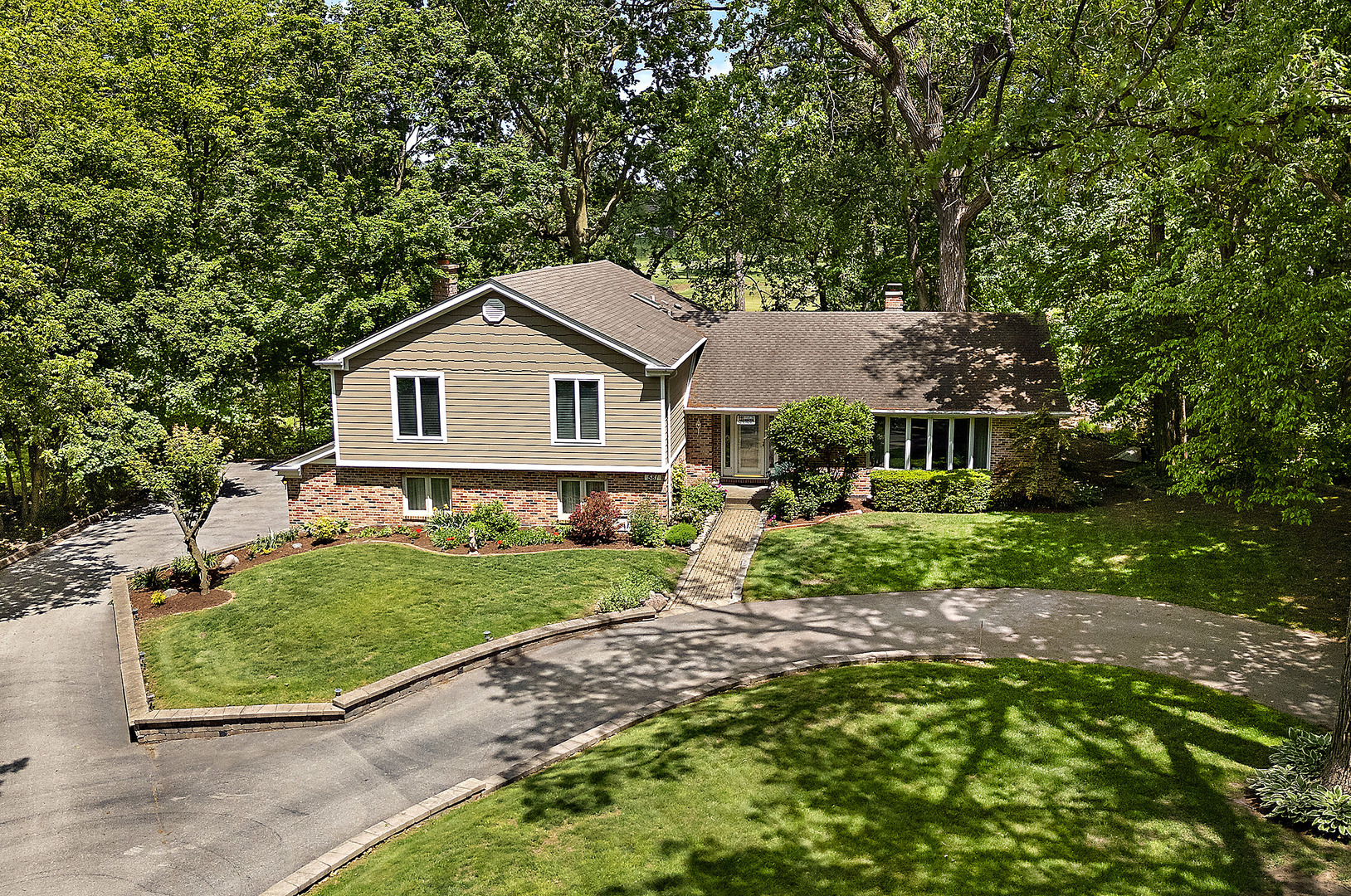 581 Aberdeen Road, Frankfort, IL 60423