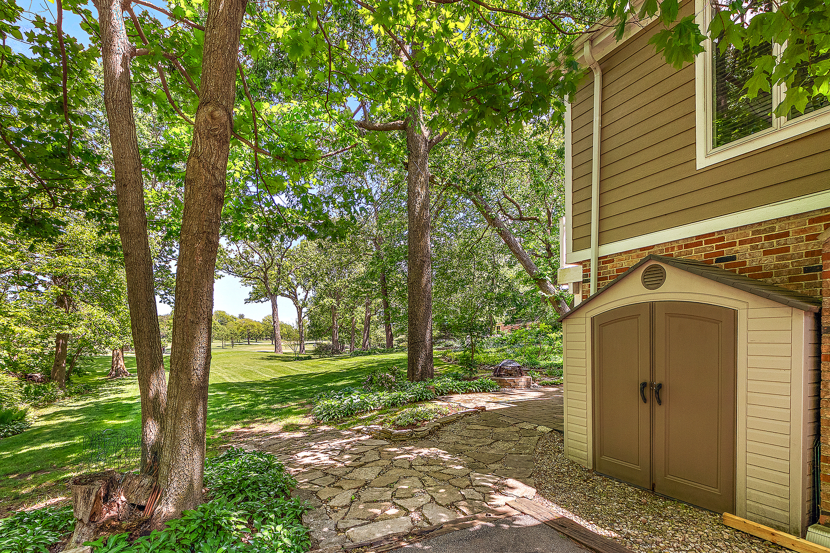 581 Aberdeen Road, Frankfort, IL 60423