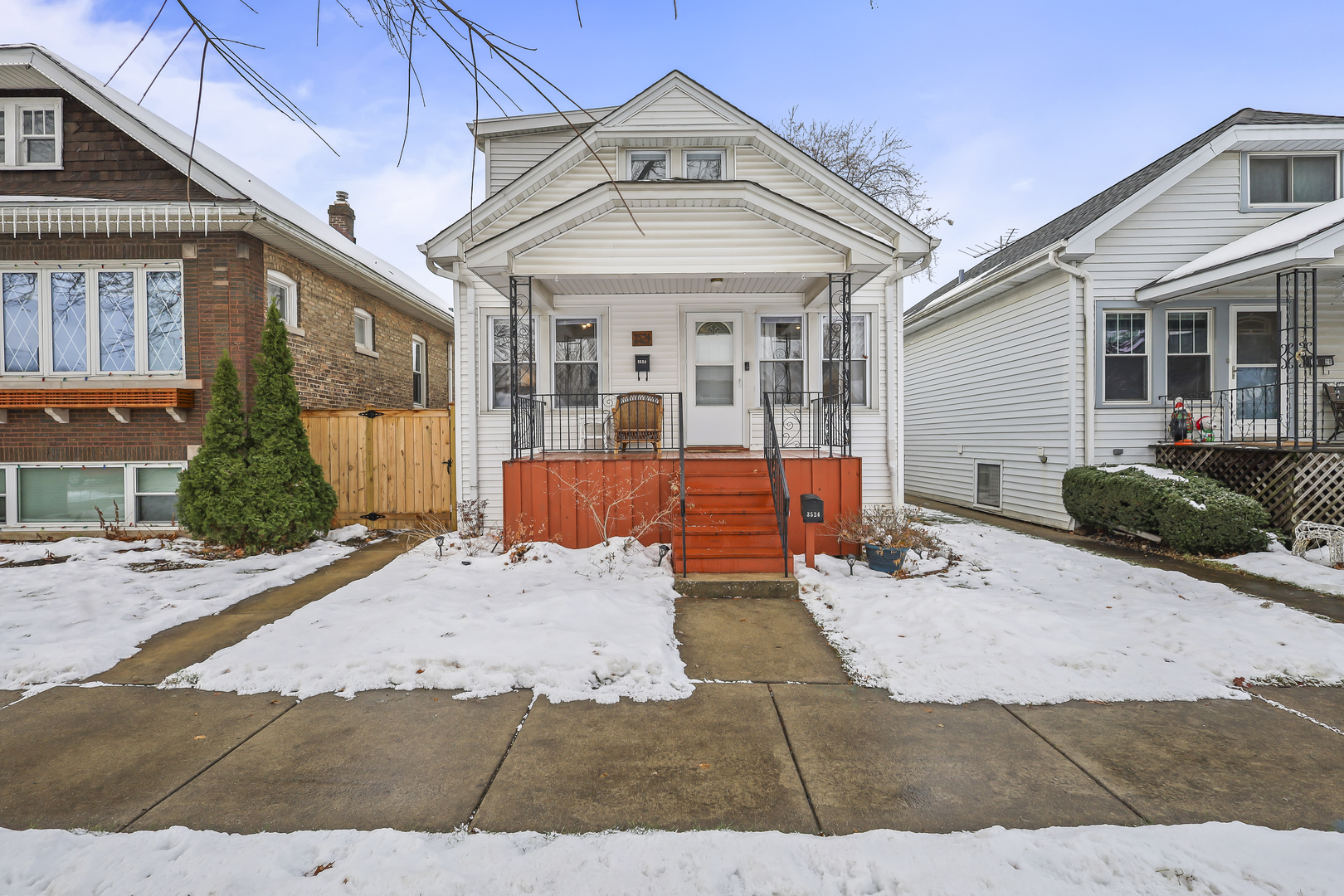 3524 Raymond Avenue, Brookfield, IL 60513