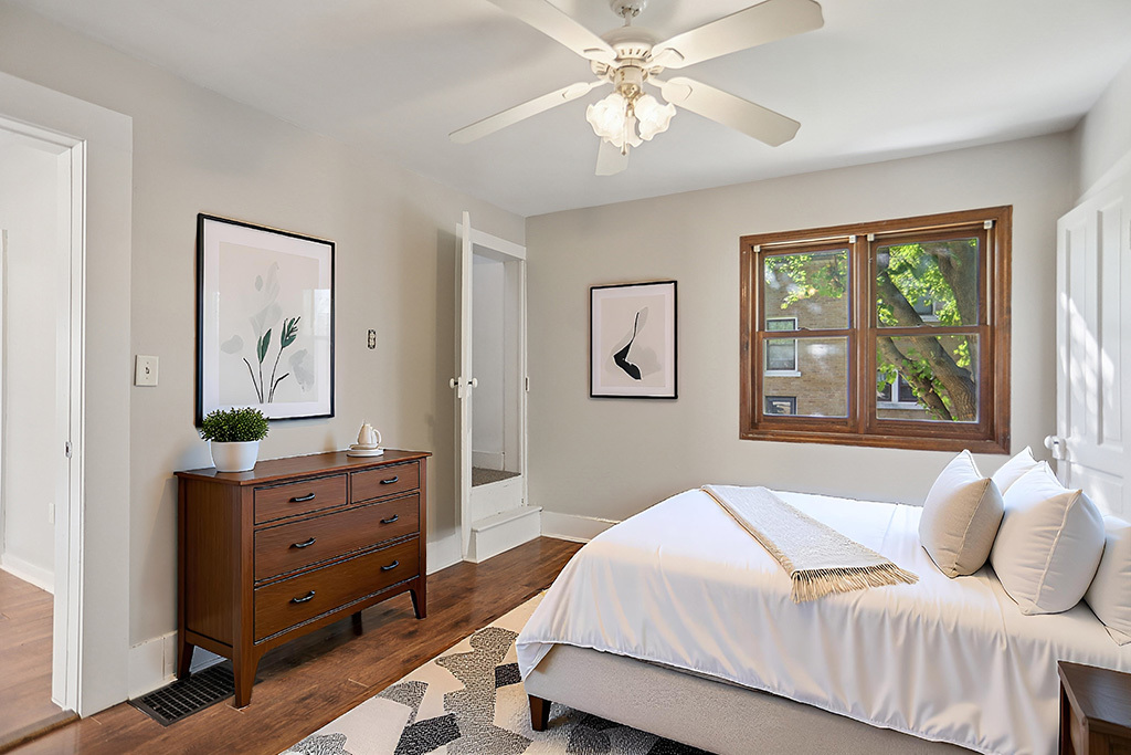 906 State Street, Lemont, IL 60439