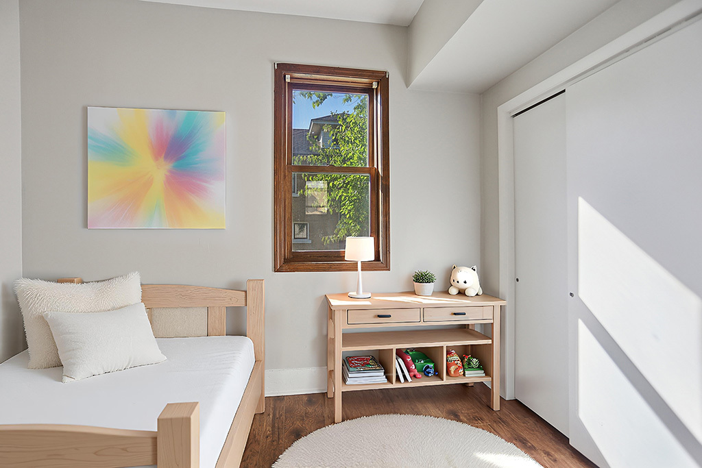 906 State Street, Lemont, IL 60439