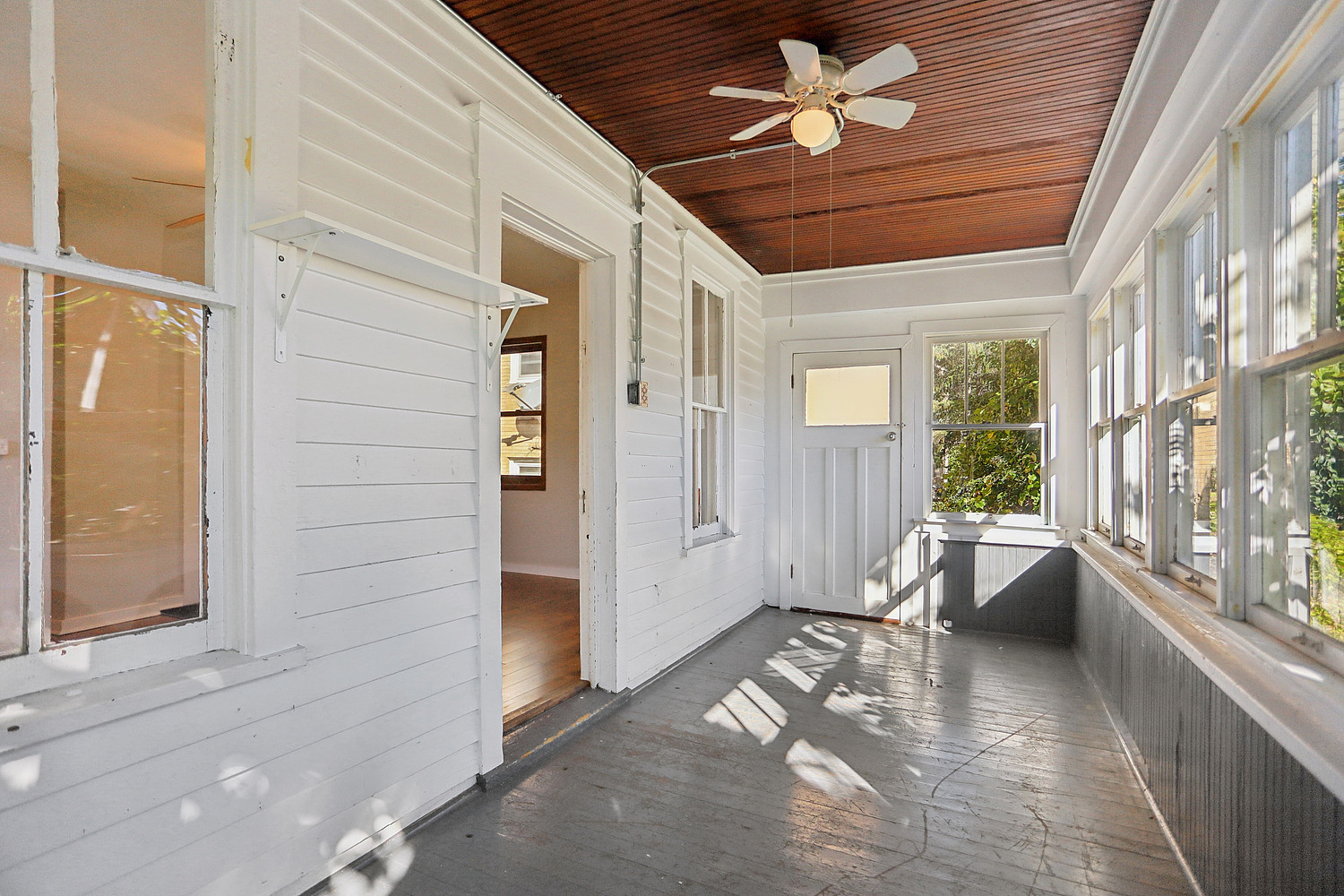 906 State Street, Lemont, IL 60439